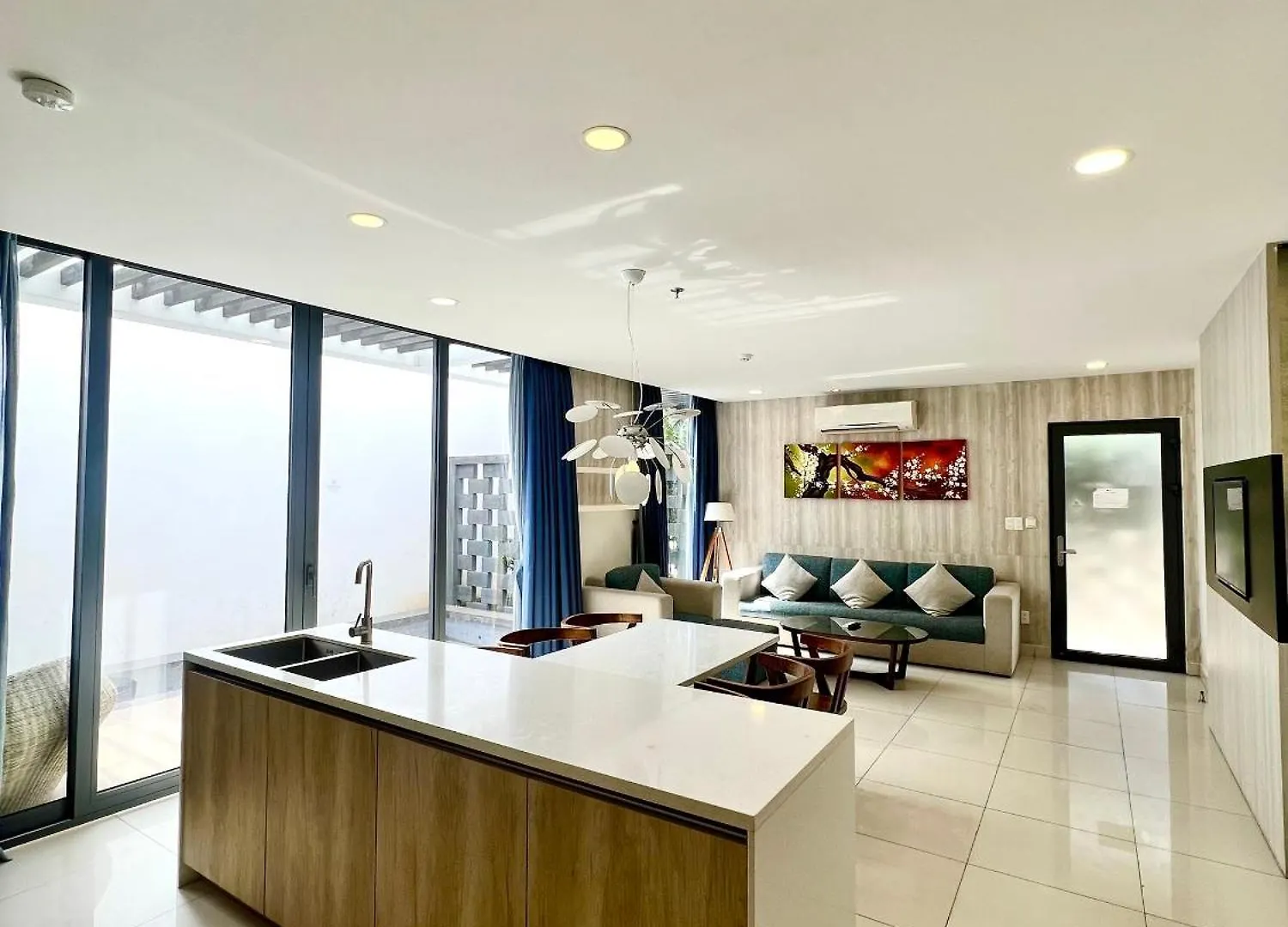 Luxury Villa 01 - Relax - Fun - Near Vung Tau Long Hai 0*,
